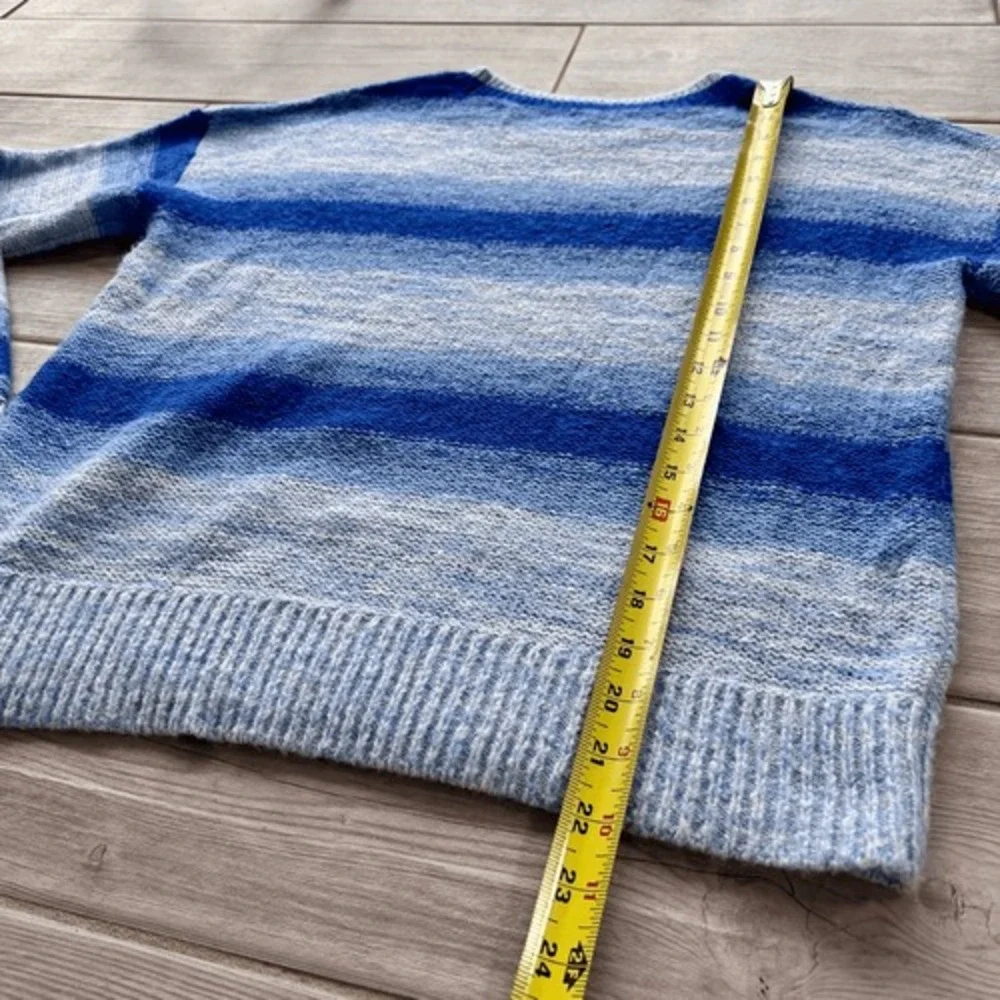 Lilly Pulitzer Womens Blue Grotto Marled Ombre Stripe Elannie Sweater Size Small - Picture 6 of 7